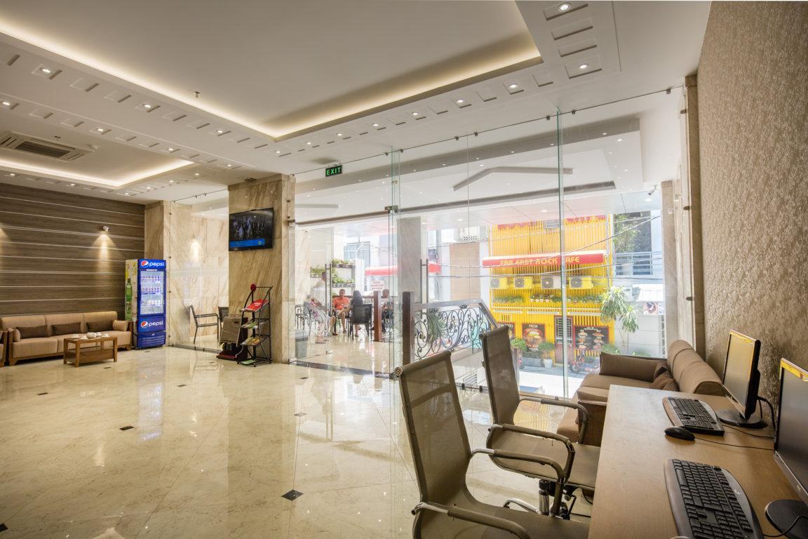 Maple Leaf Hotel & Apartment Нячанг Экстерьер фото