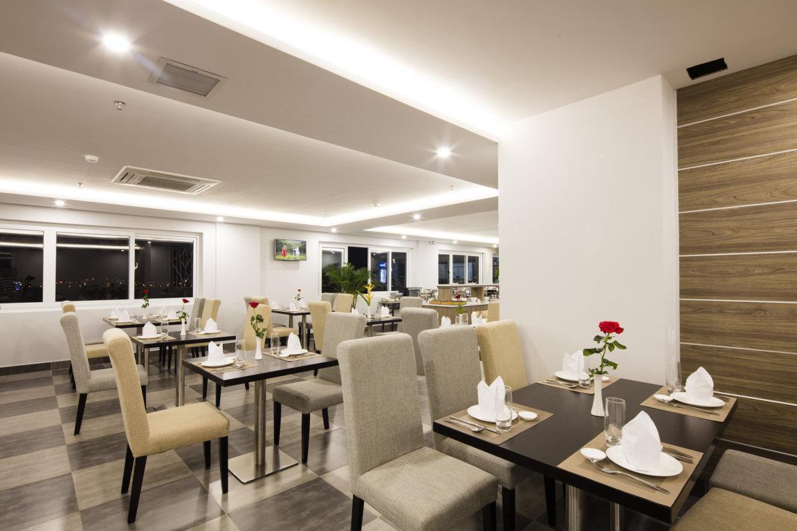 Maple Leaf Hotel & Apartment Нячанг Экстерьер фото